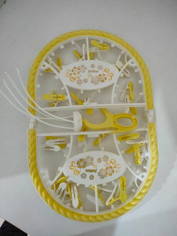 Kids Folding Hanger With 28 Clips - Image 5