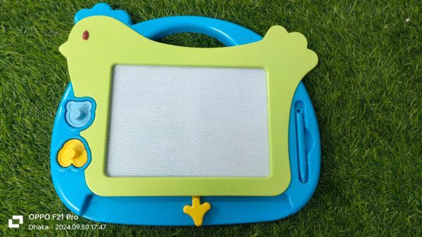 Colorful Magic Slate for Kids with Pen and Magnetic pad - Image 4