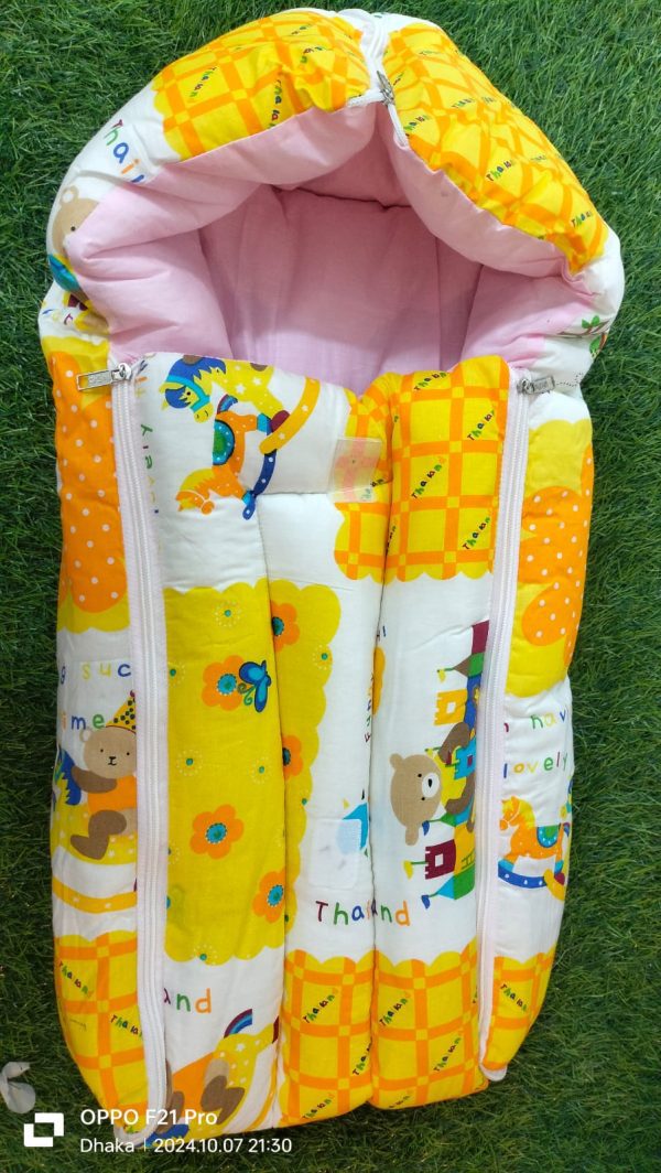 Newborn Baby Travel Bed - Image 5