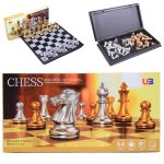 Folding Magnetic Chess Set