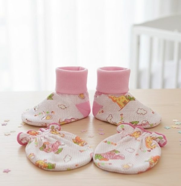 Newborn Baby Gift Mittens and Booties - Image 3