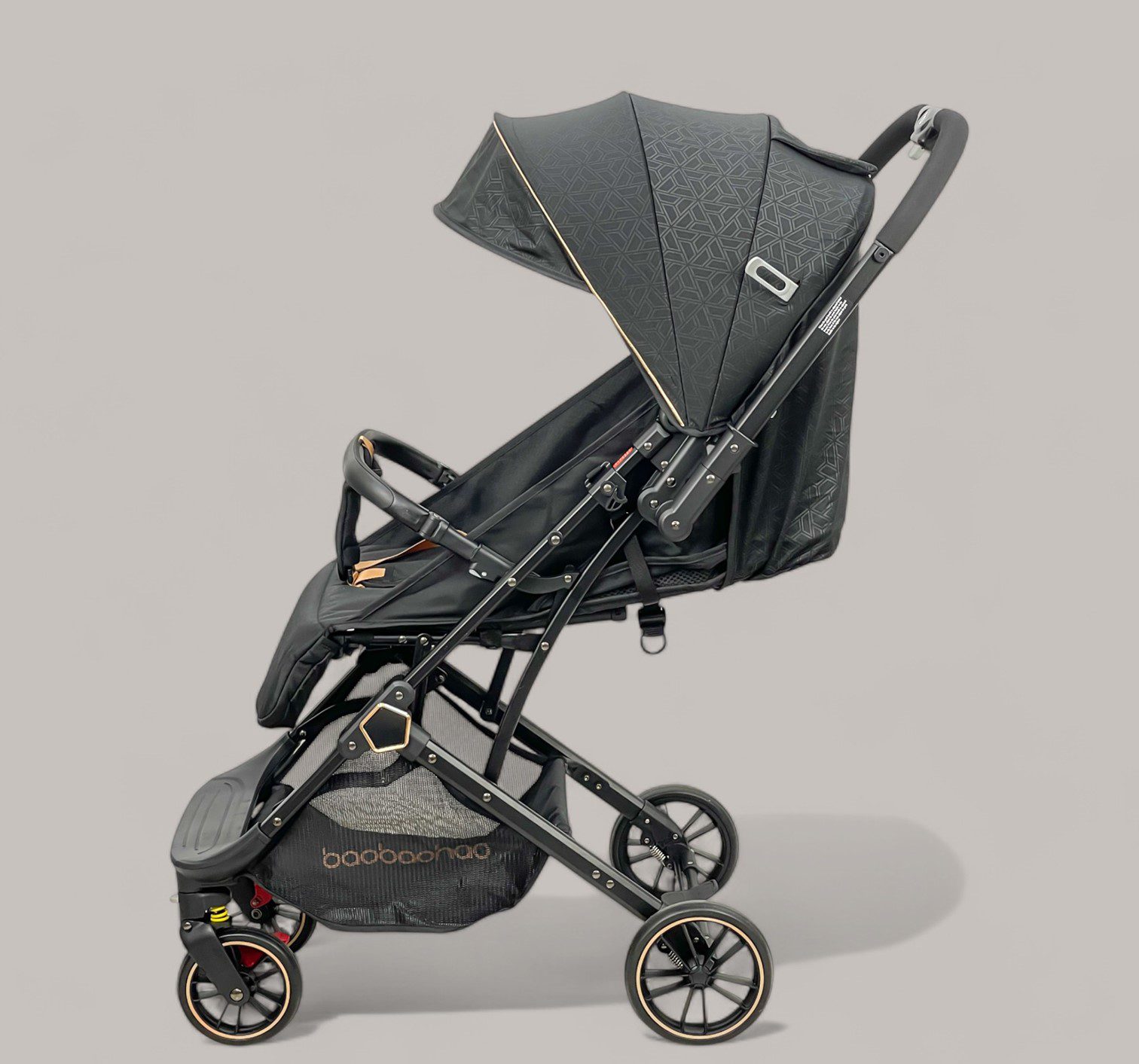 38598bk-baobaohao-y8-portable-luggage-strollers-prams-2 Baobaohao Y8 Travel Stroller - Image 1